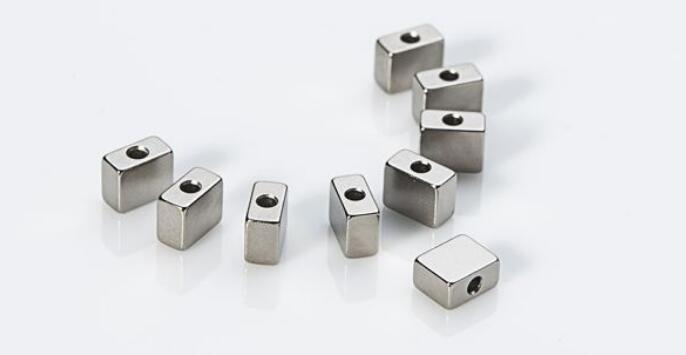 釹鐵硼磁鐵如何打孔?